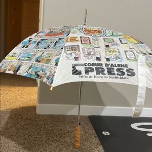 Vintage Newspaper Comic Strip Umbrella Wood Handle